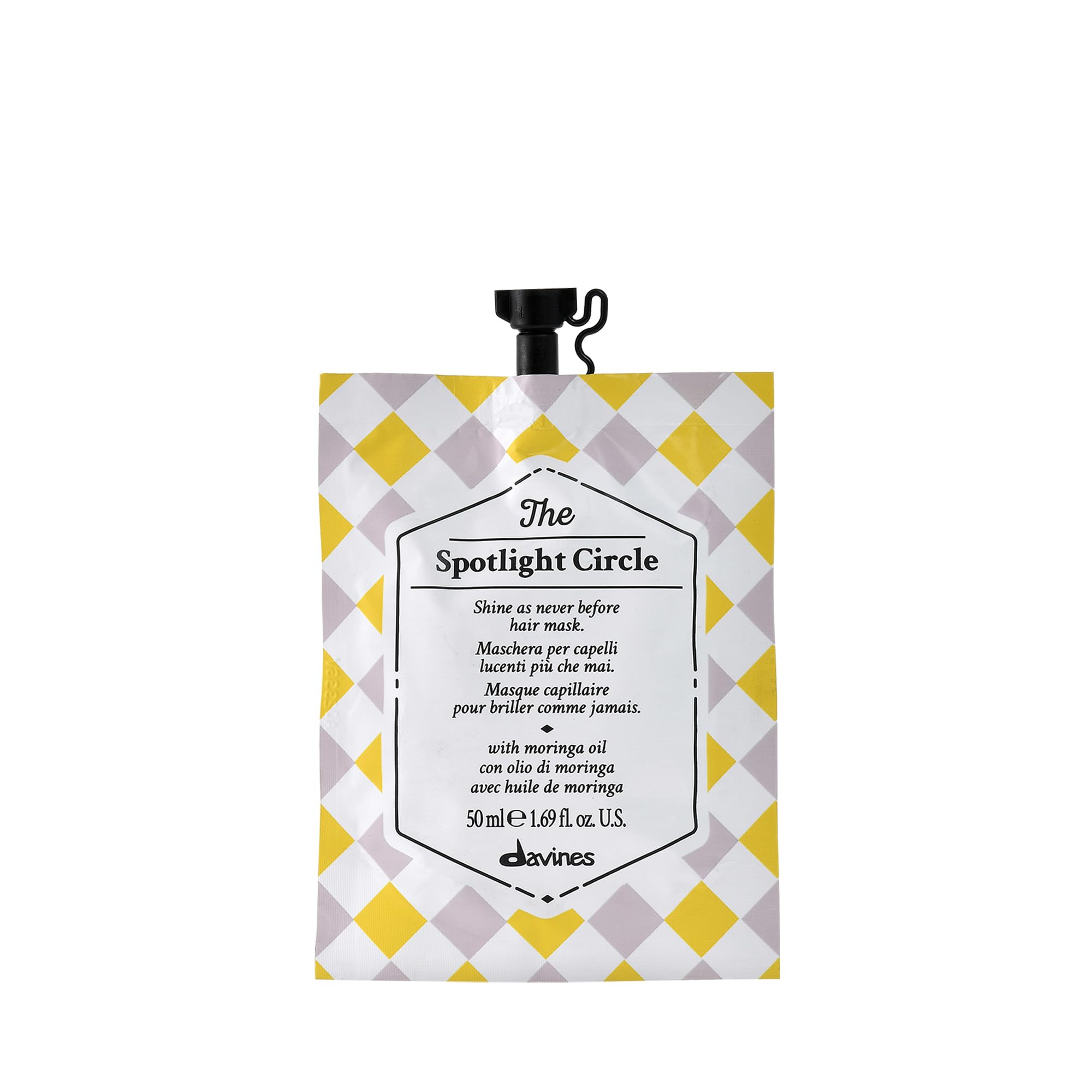Davines Circulo Iluminador aporta brillo inmediato al cabello y realza el color.