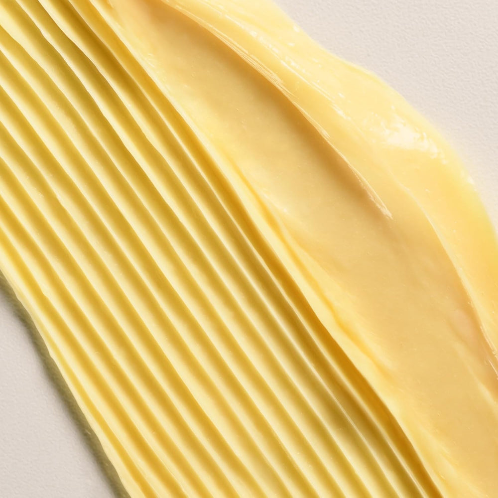 Davines DEDE conditioner red celery extract highlights natural ingredients for hydrating, lightweight conditioning.
