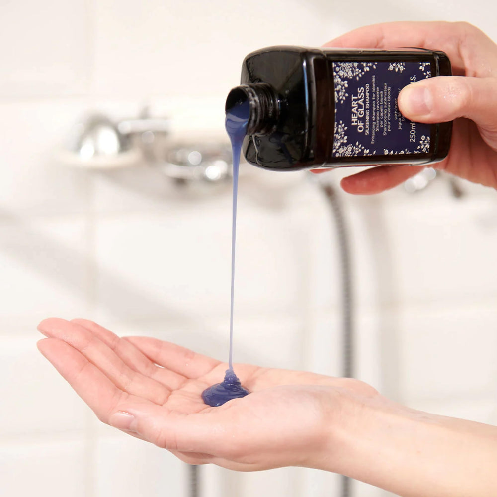 Davines Jagua extract balances tones for blondes.