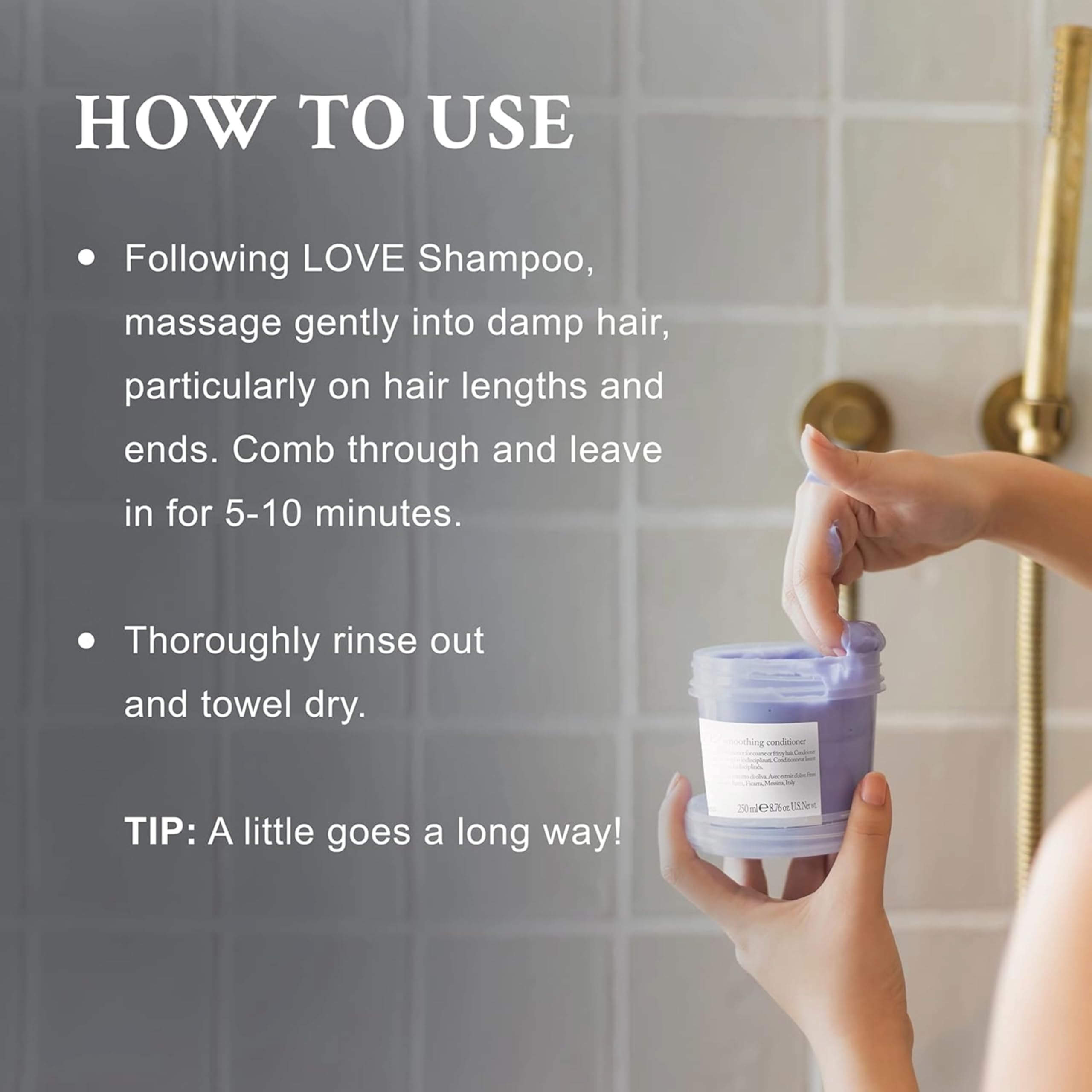 Davines LOVE Acondicionador en manos durante la aplicación para cabello suave.