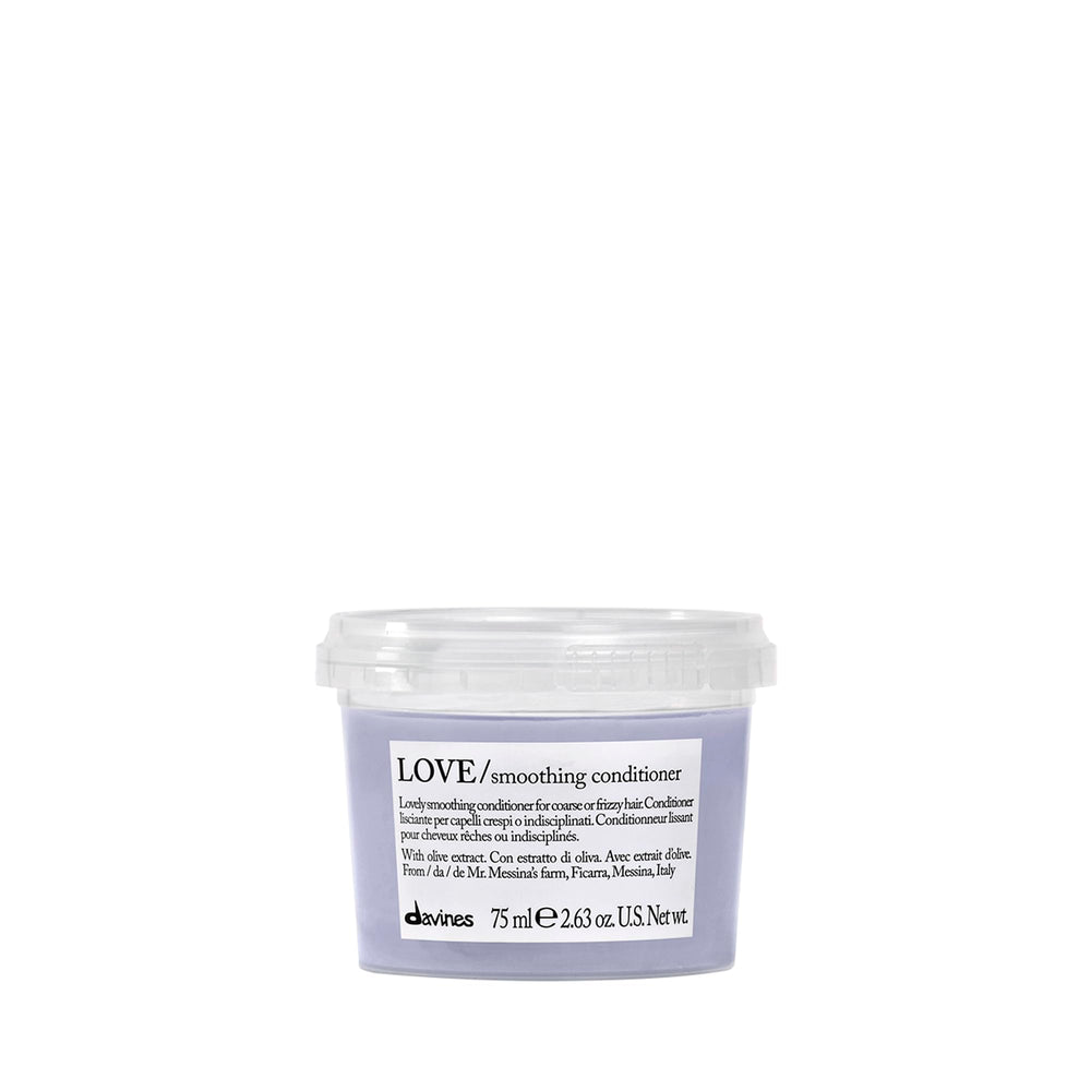Davines LOVE Acondicionador en envase, cabello más manejable tras la aplicación.