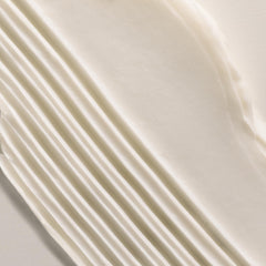 Davines Love Curl Conditioner: textura cremosa ayuda a definir rizos con elasticidad.