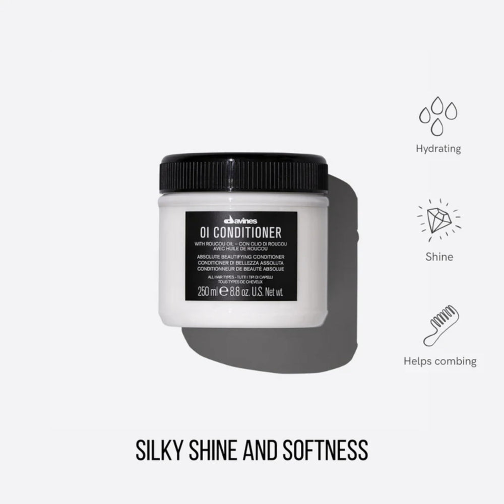 Davines OI Conditioner shine finish on smooth strands