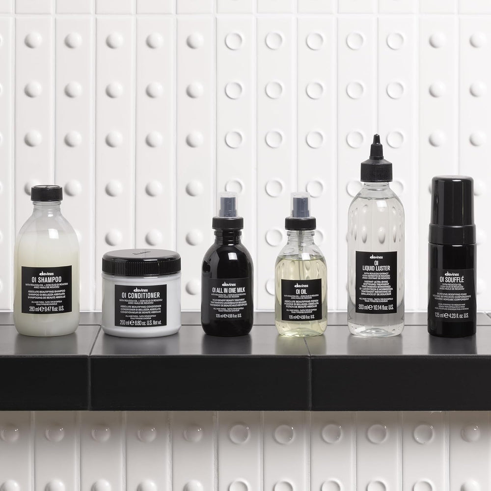 Travel-size bottle ideal for on-the-go styling.