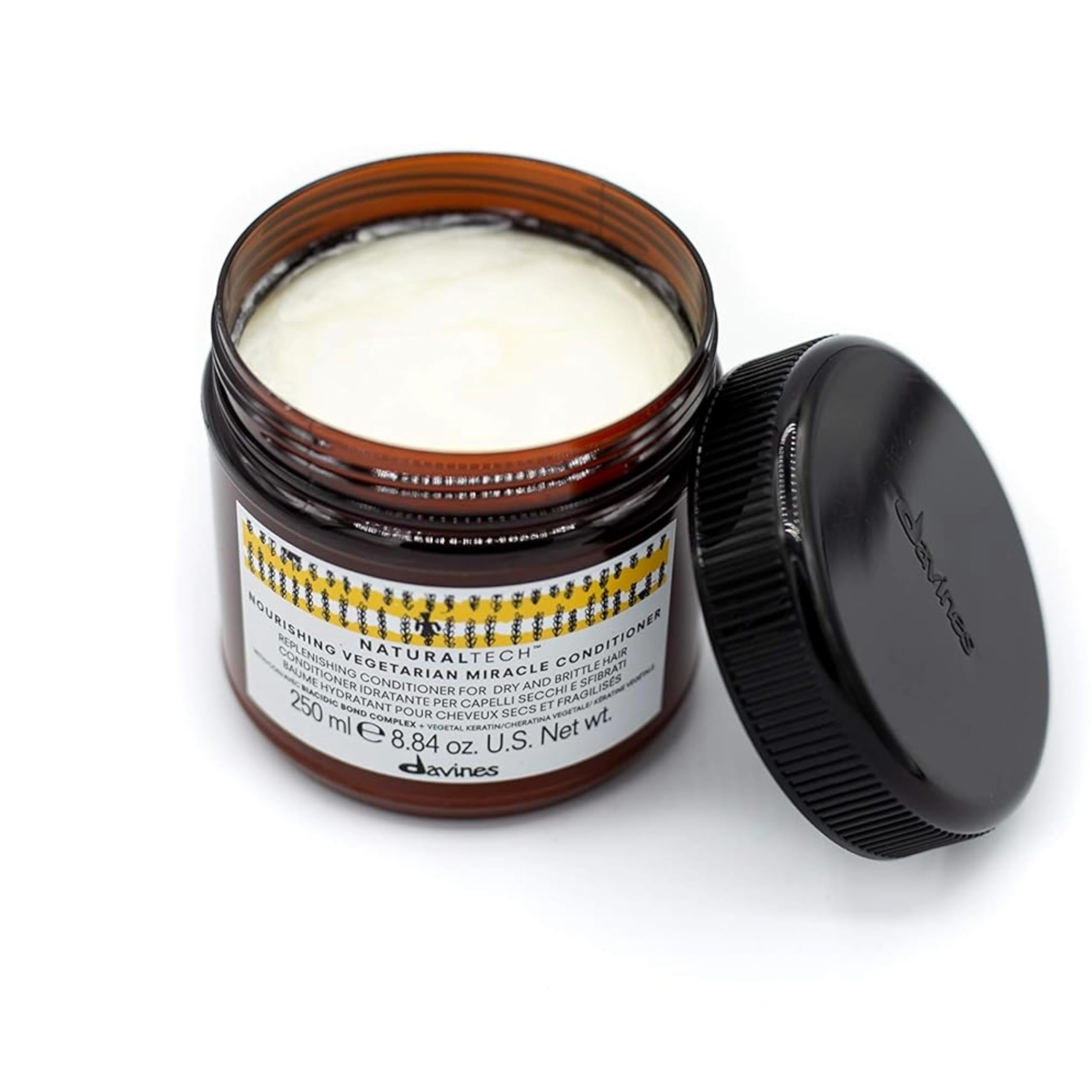 Sustainable packaging and clear Davines labeling