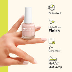 Textura suave de Dazzle Dry Nail Prep que se siente ligera al aplicar.