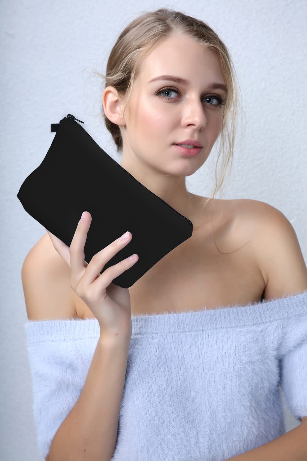 Deanfun slim cosmetic pouch with a flat profile for easy packing