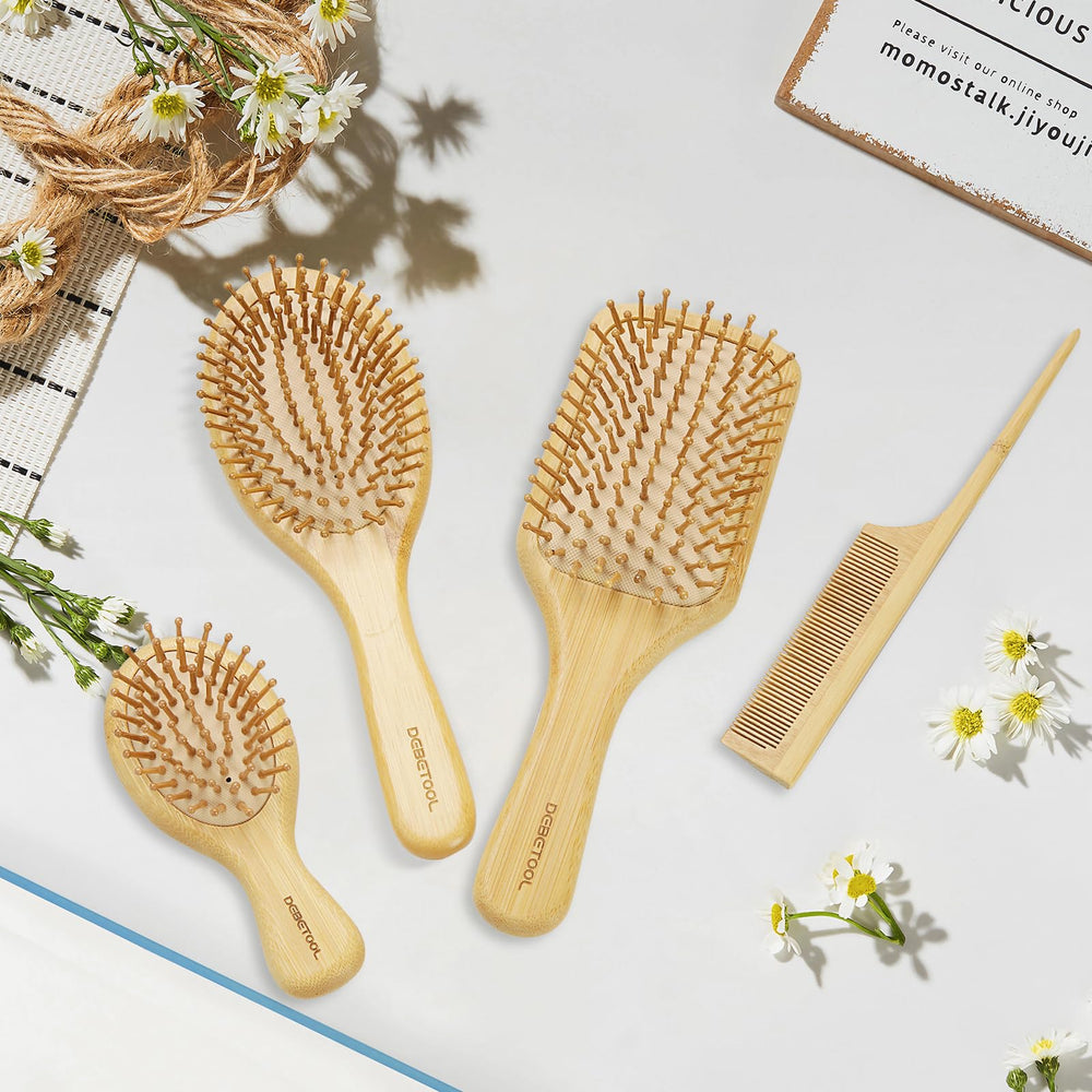 DEBETOOL on-the-go pack keeps your hair routine portable and stylish.