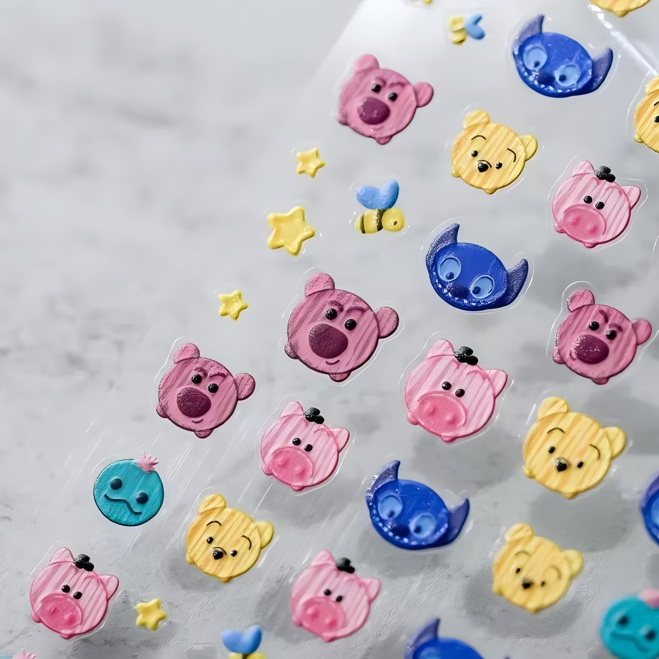 Dedyel easy-to-apply nail stickers for 2-week wear and hassle-free application.