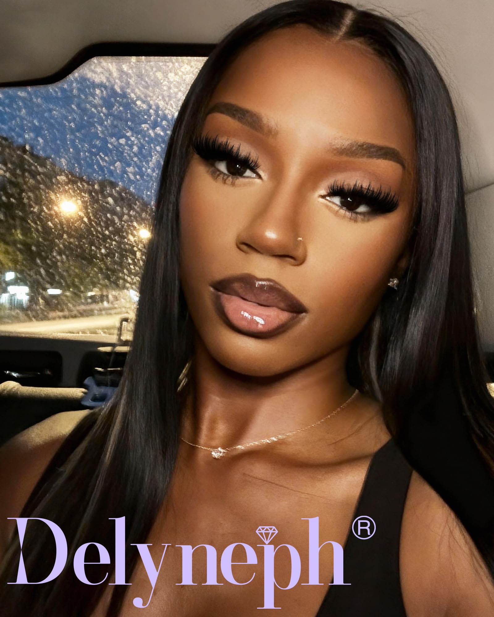 Delyneph mixed-length spikes blend naturally with your lashes.