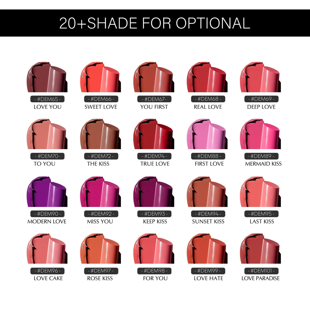 Depuplum Black Berry Lipstick long-wearing glow on lips under daylight.