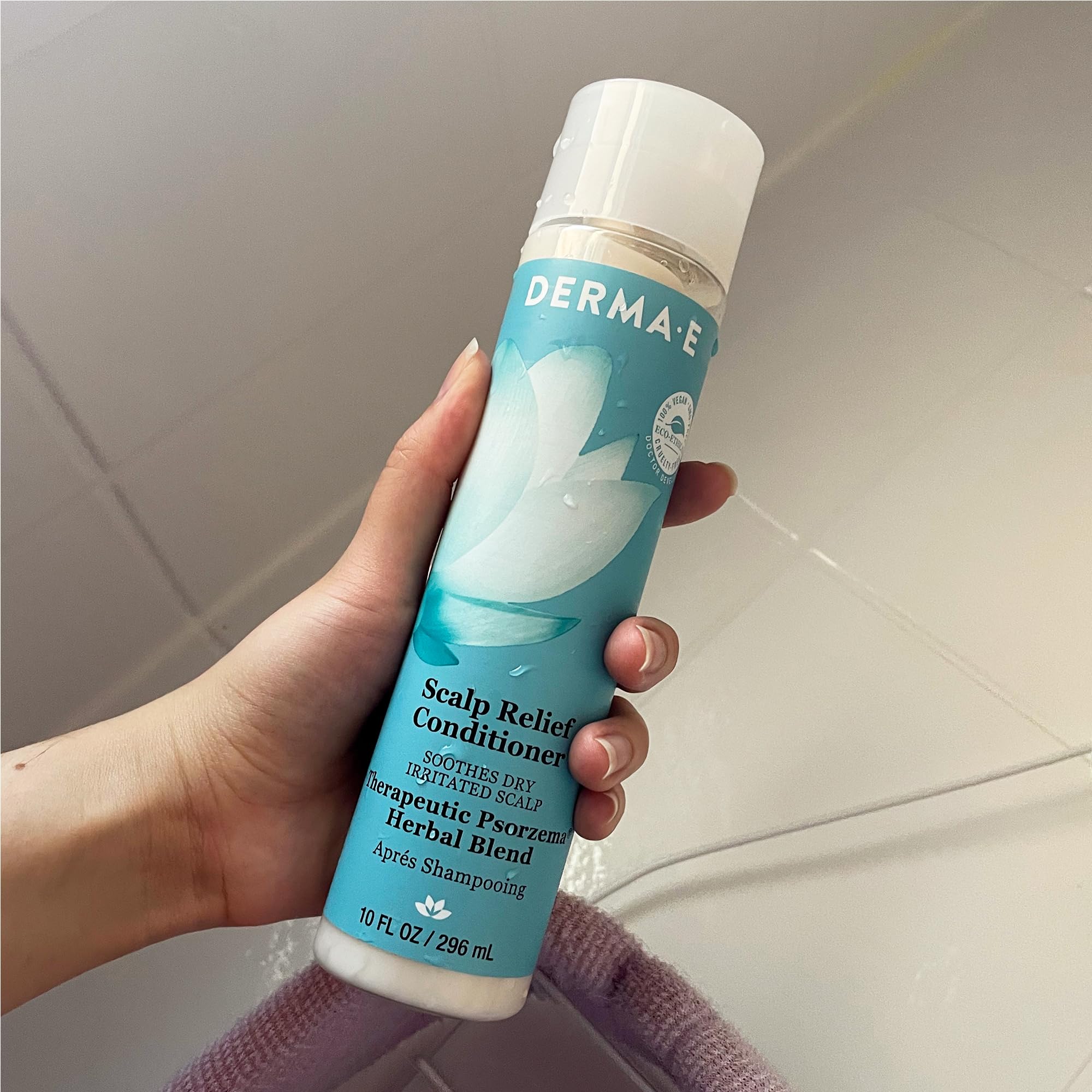 Derma E Daily-use scalp conditioner ideal for routine care.