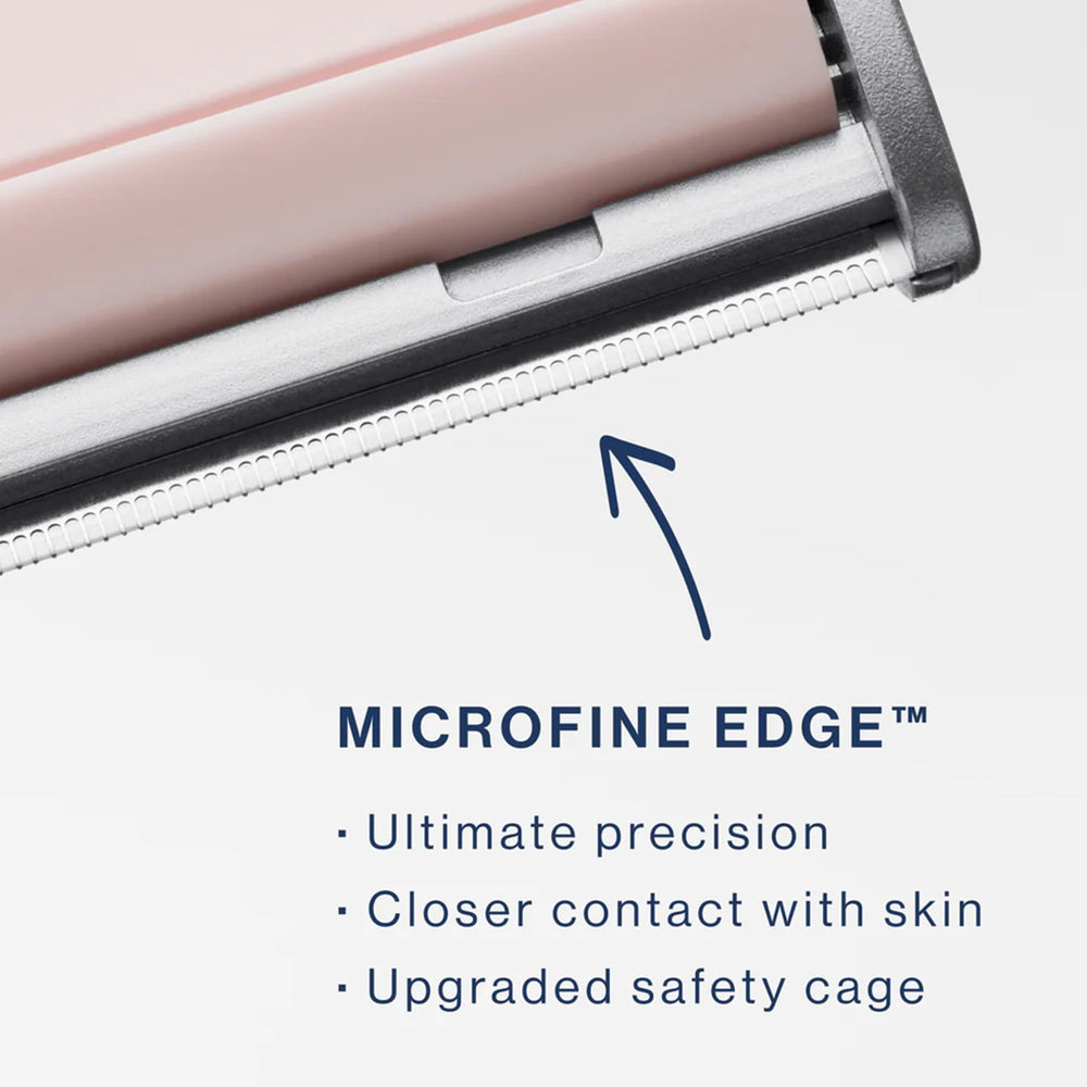 DERMAFLASH LUXE+ microfine blades ensure safe exfoliation