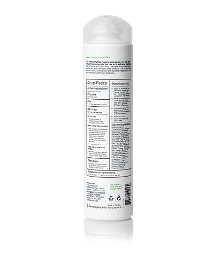 Dermalogica Clear Start foaming lather demonstrates gentle cleansing