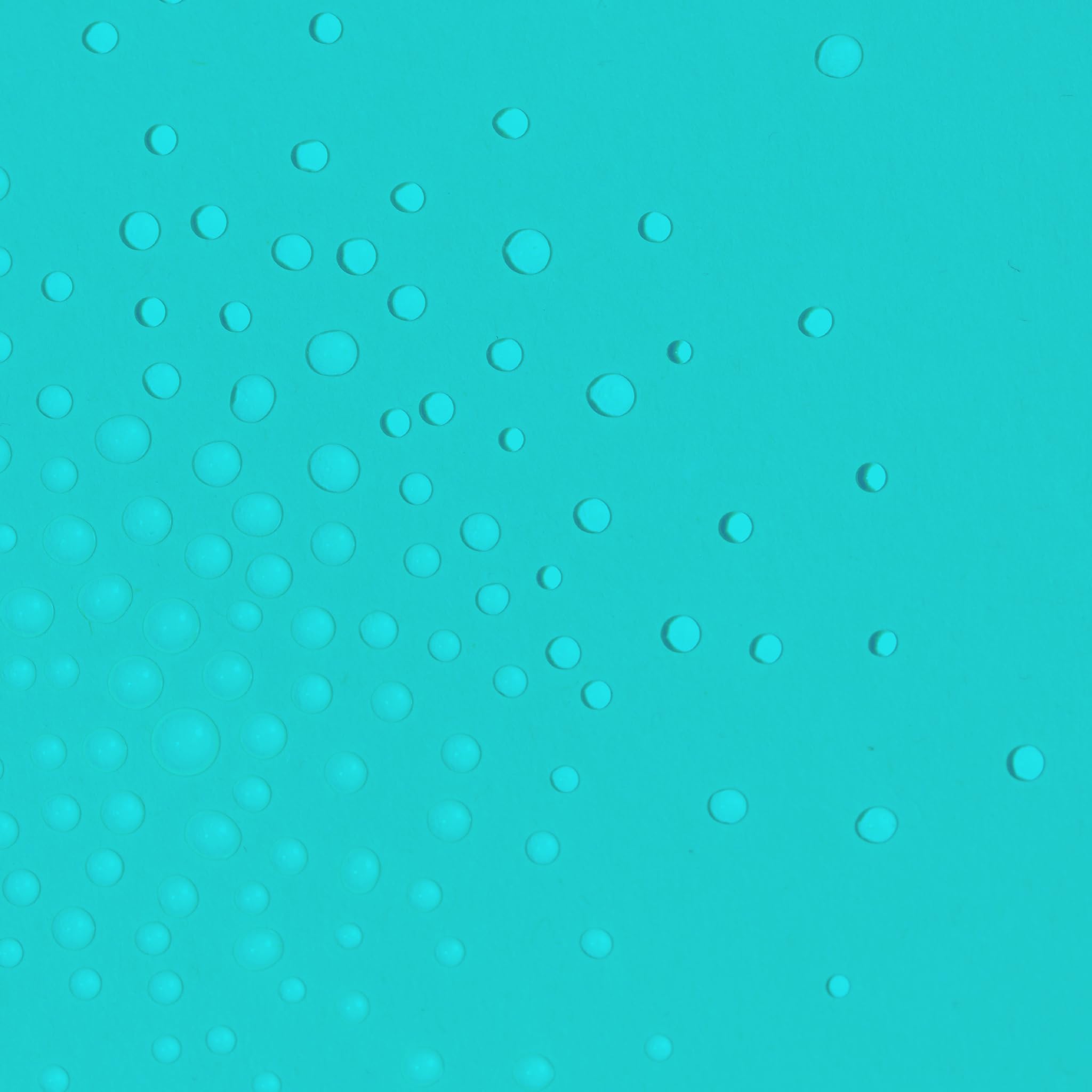Dermalogica Clear Start Micro-Pore Mist helps balance shine in humid weather.