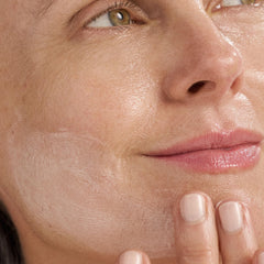 Dermalogica Super Rich Repair evening-primrose-oil label suggests soothing moisture.