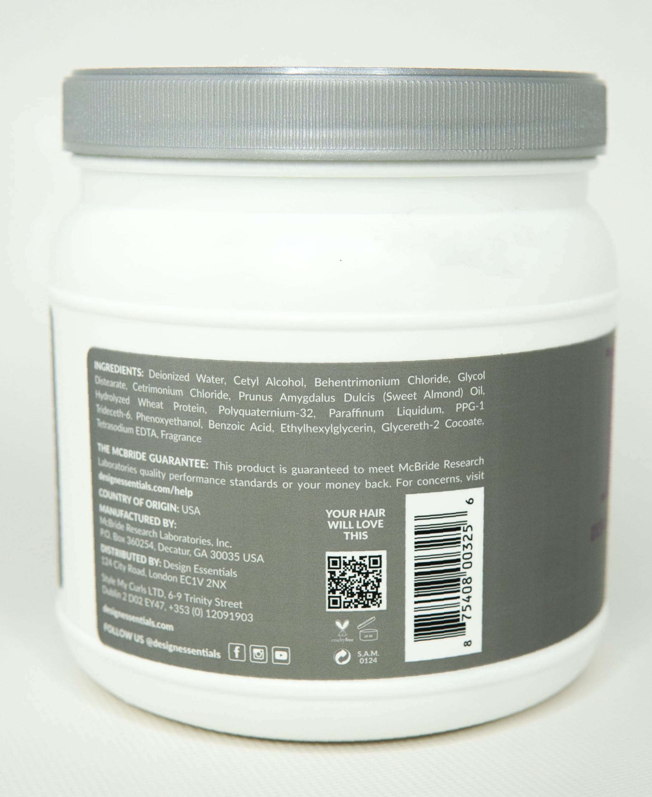 Design Essentials Almond Butter Express hair with natural shine and smooth finish.
