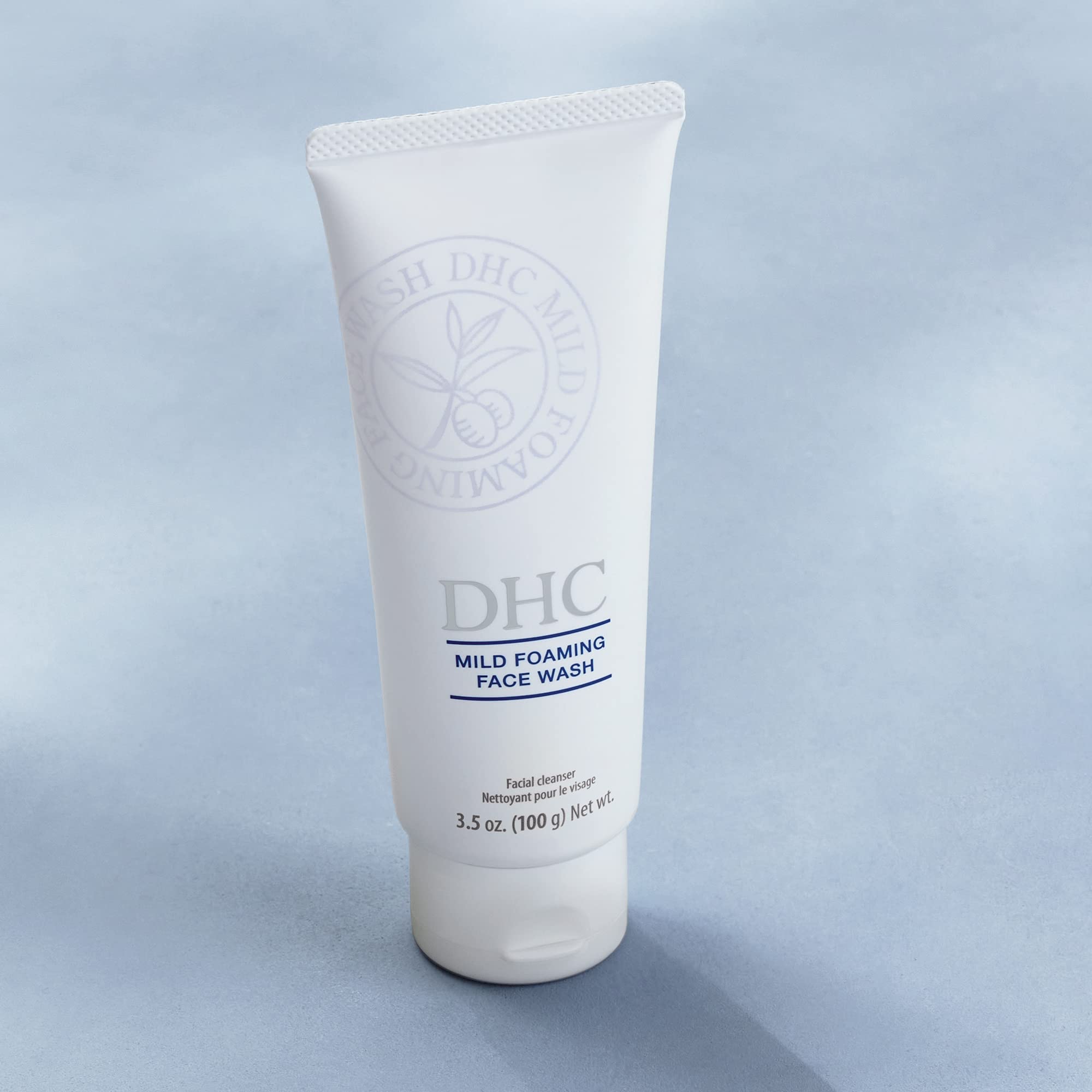 DHC limpiador facial espuma suave apto para piel sensible.