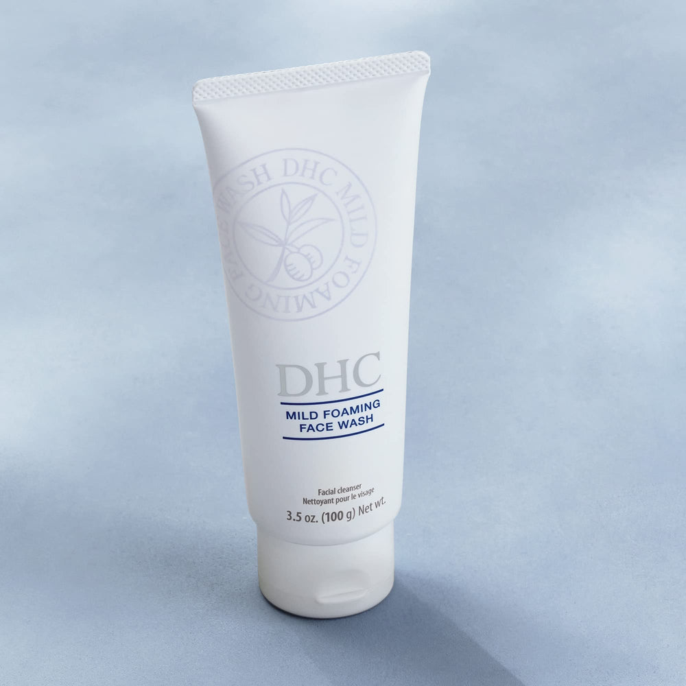 DHC limpiador facial espuma suave apto para piel sensible.