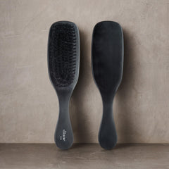 Diane boar curve brush smoothing and defining waves with ease.