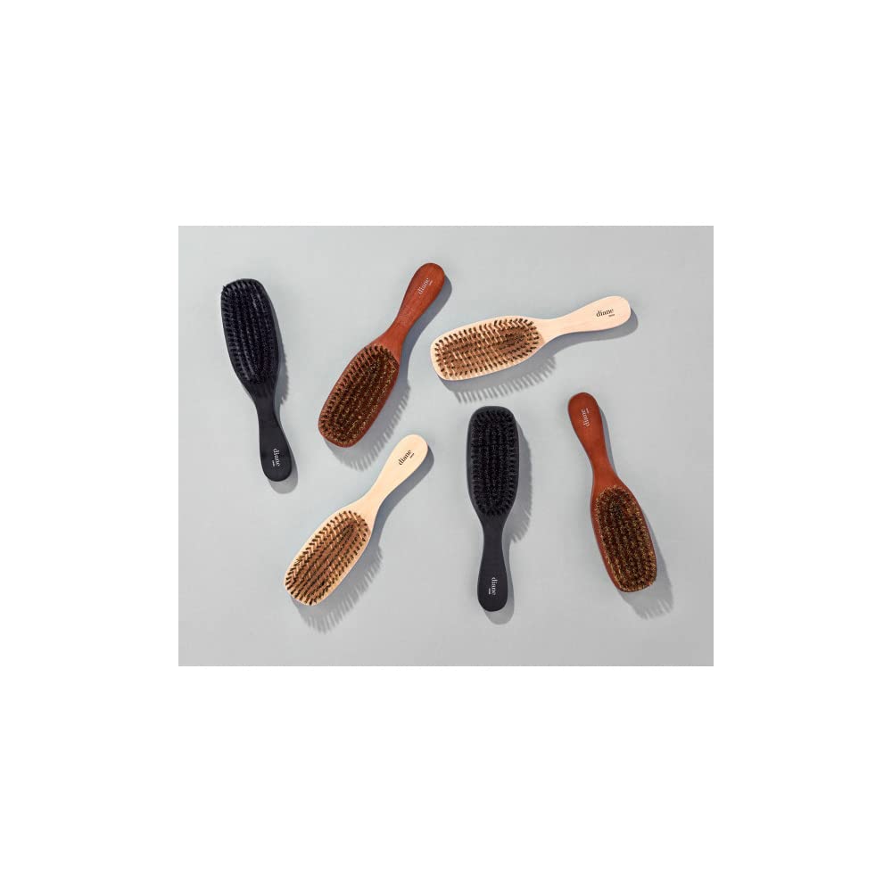 Diane Premium Boar Wave Brush gentle scalp massage during grooming