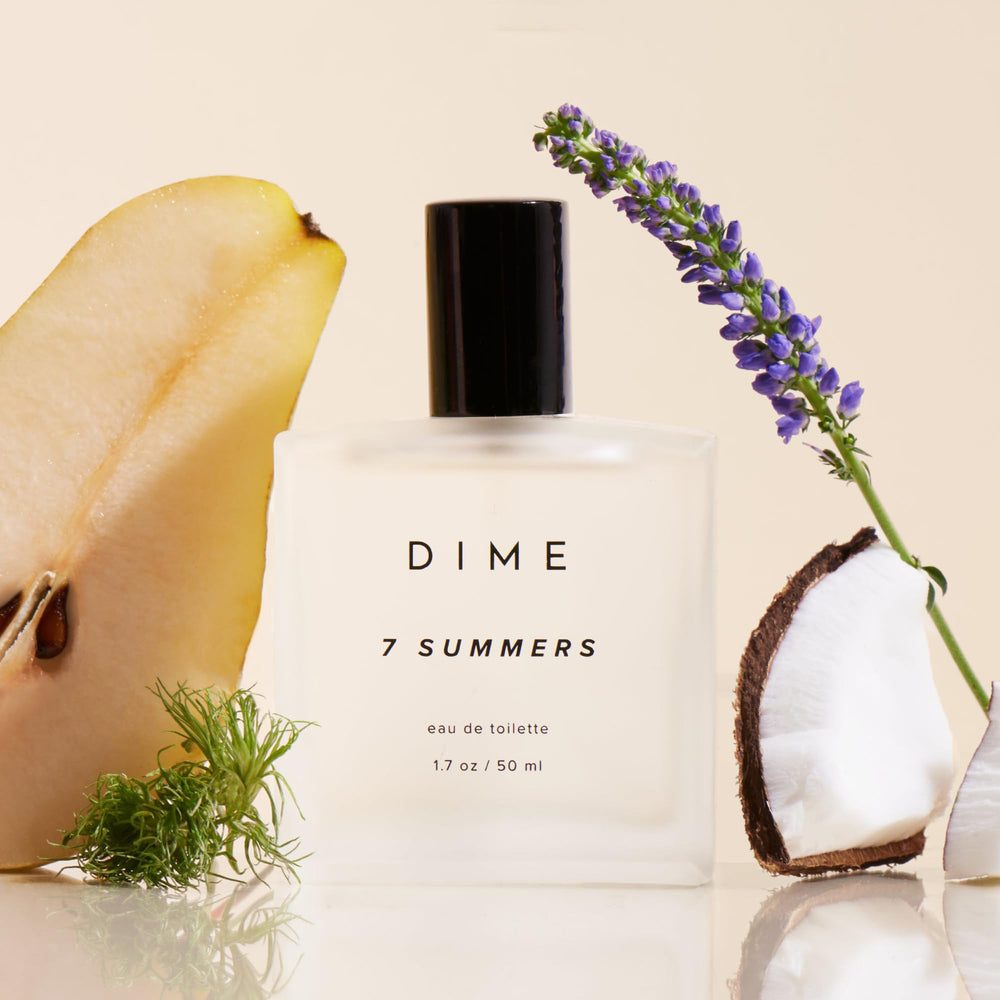 DIME Beauty 7 Summers spray action for quick, refreshing reapplication.