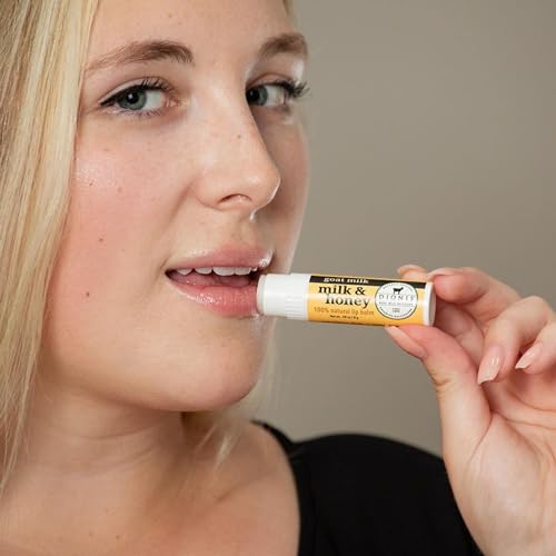 Dionis bálsamo labios textura cremosa que suaviza labios resecos.