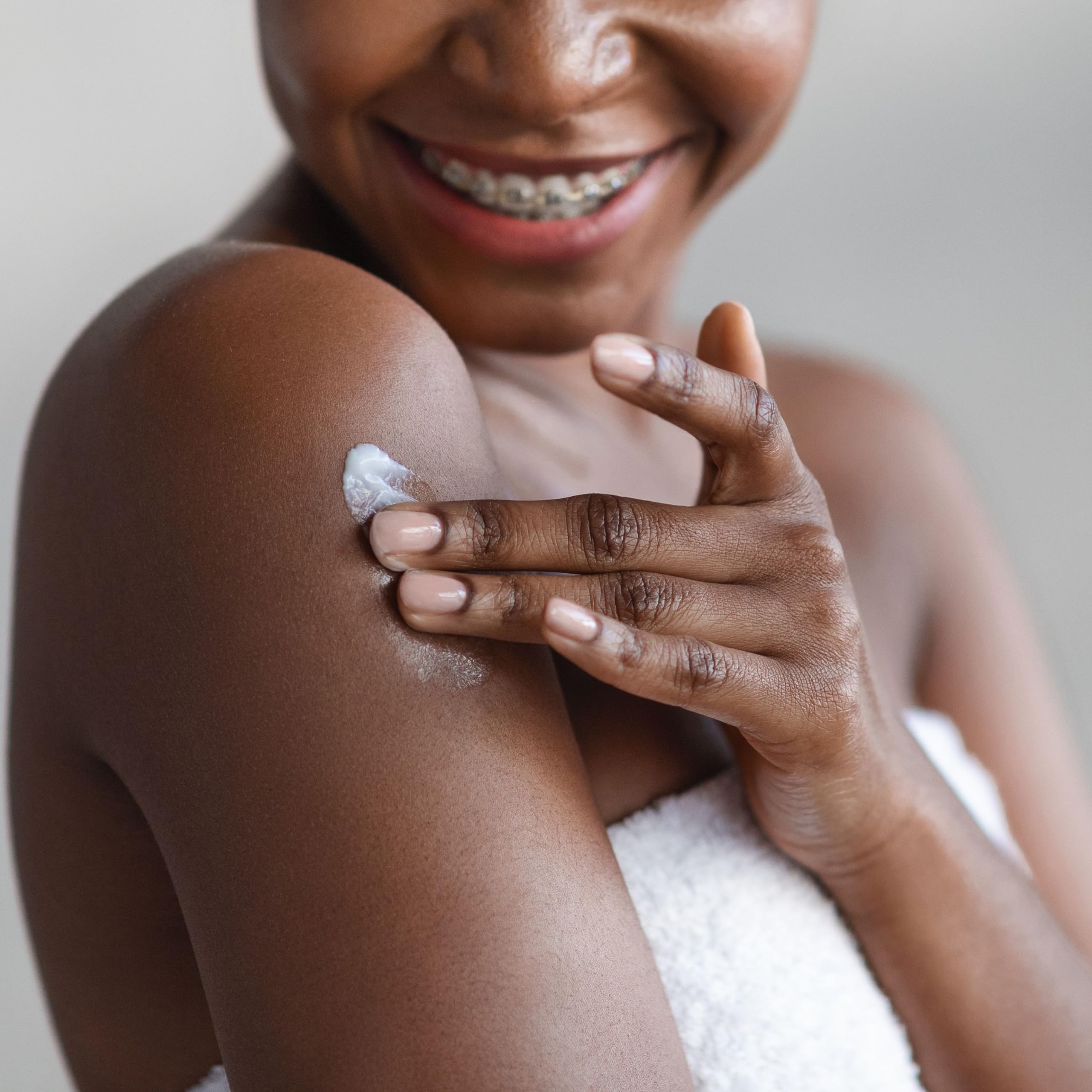Dionis Love: leche de cabra y vitaminas para cuidado natural.