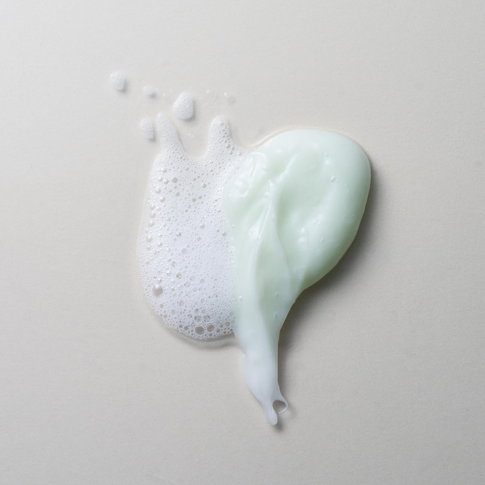 Divi botanical ingredients label highlights plant oils and extracts