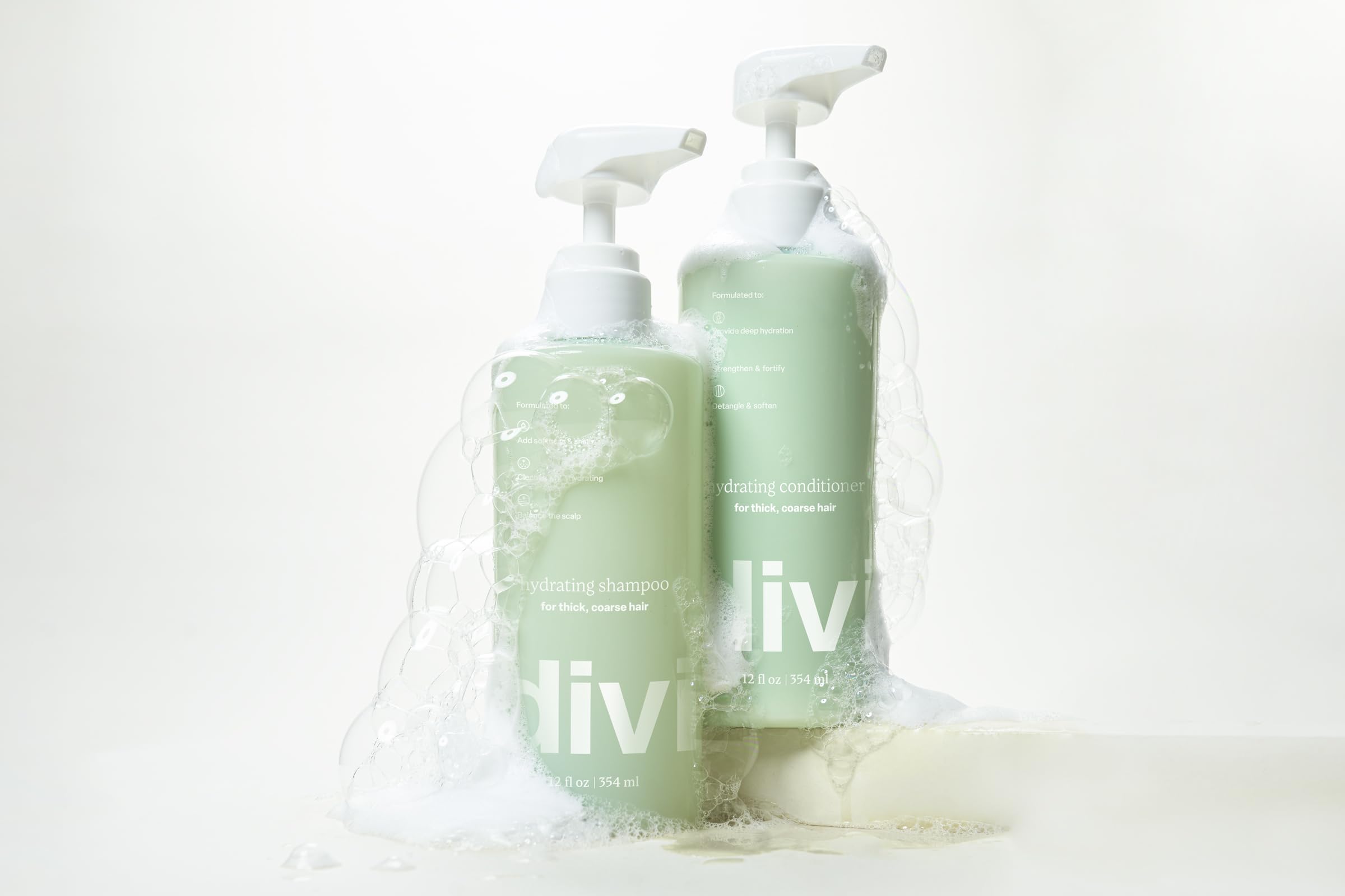Divi Hydrating Duo set packshot emphasizes complete hair care routine