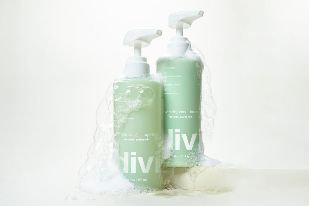 Divi Hydrating Duo set packshot emphasizes complete hair care routine