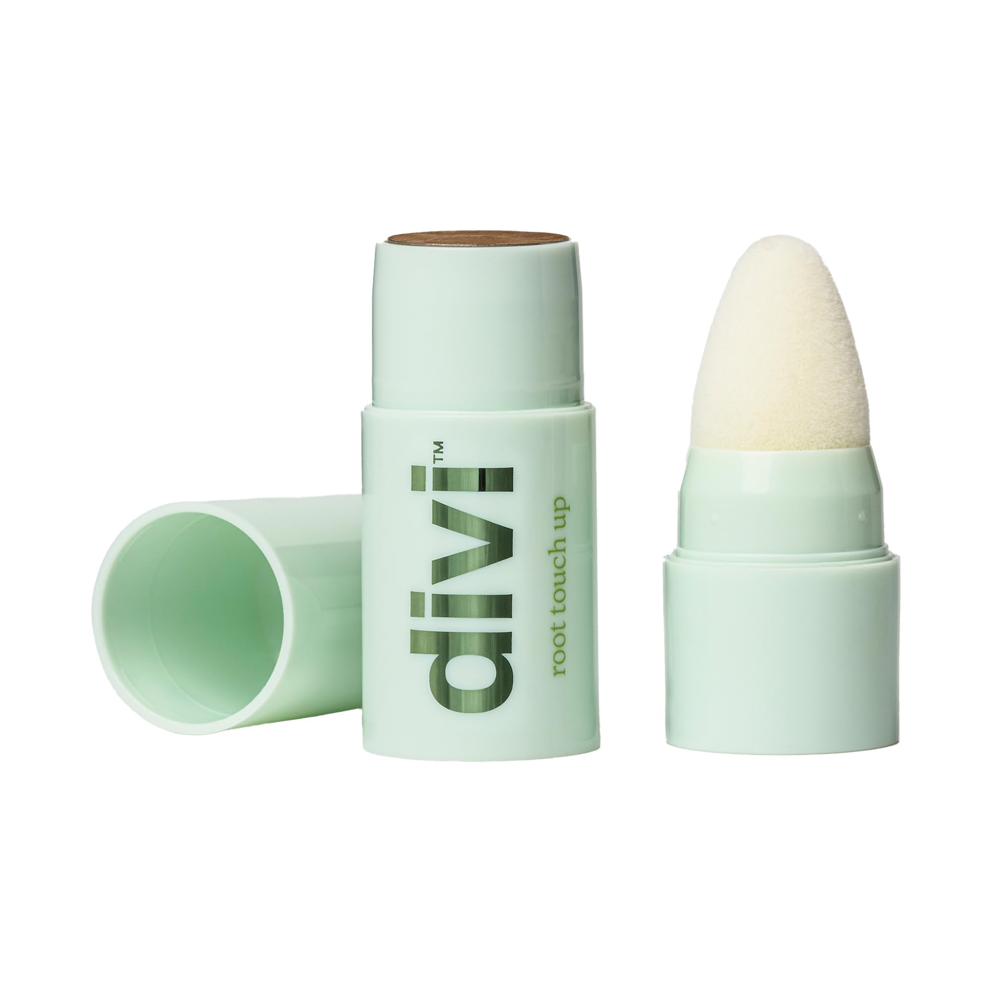 Divi root touch-up powder on thinning hair for buildable, seamless look