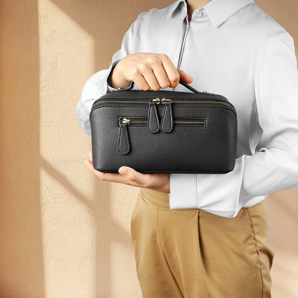 Divvia black organizer set makes a gift-ready travel must-have.
