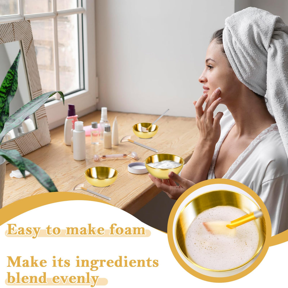 DLUGOPIS travel-ready gold beauty kit for on-the-go routines.