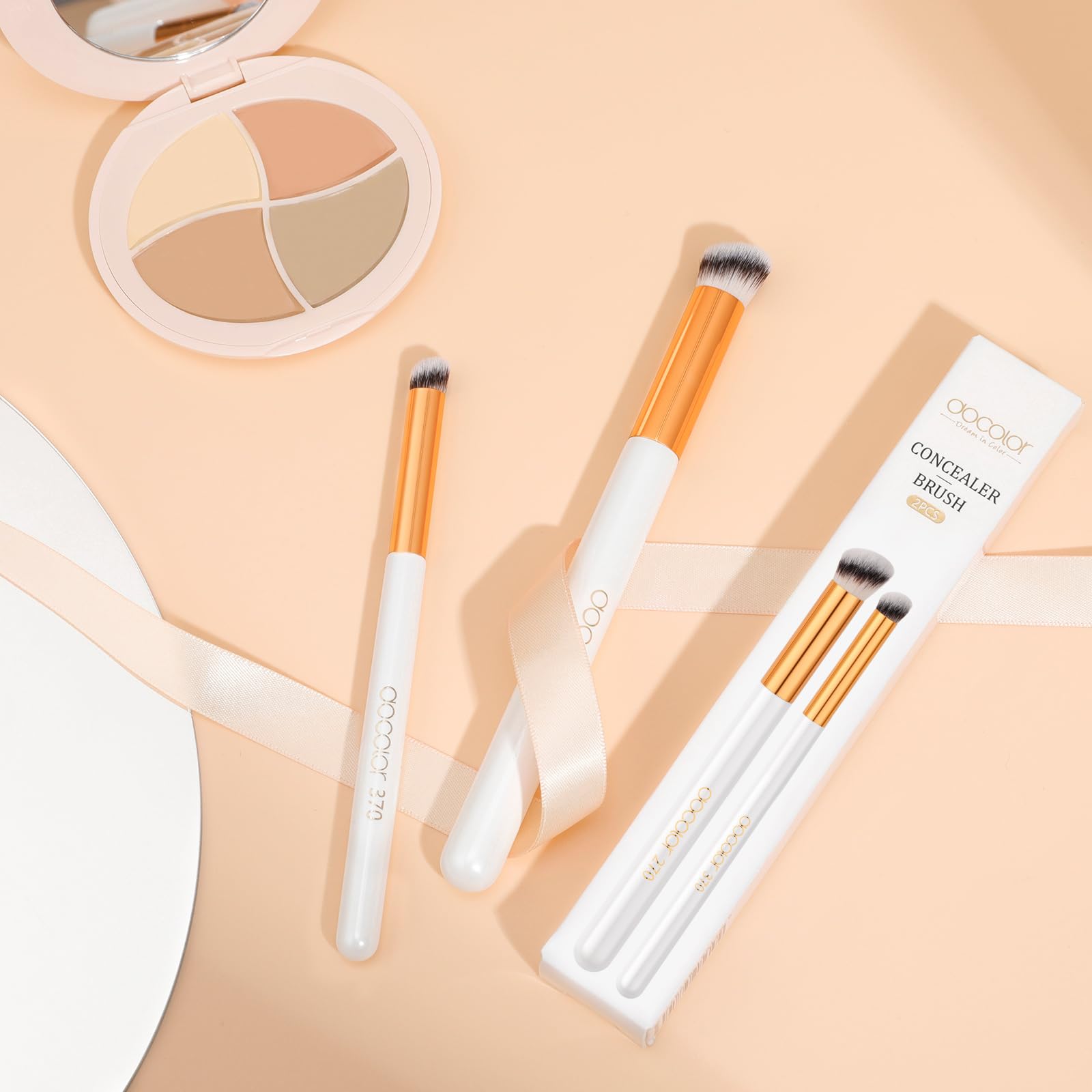 docolor nasal contour brush provides defined, precise nose shading
