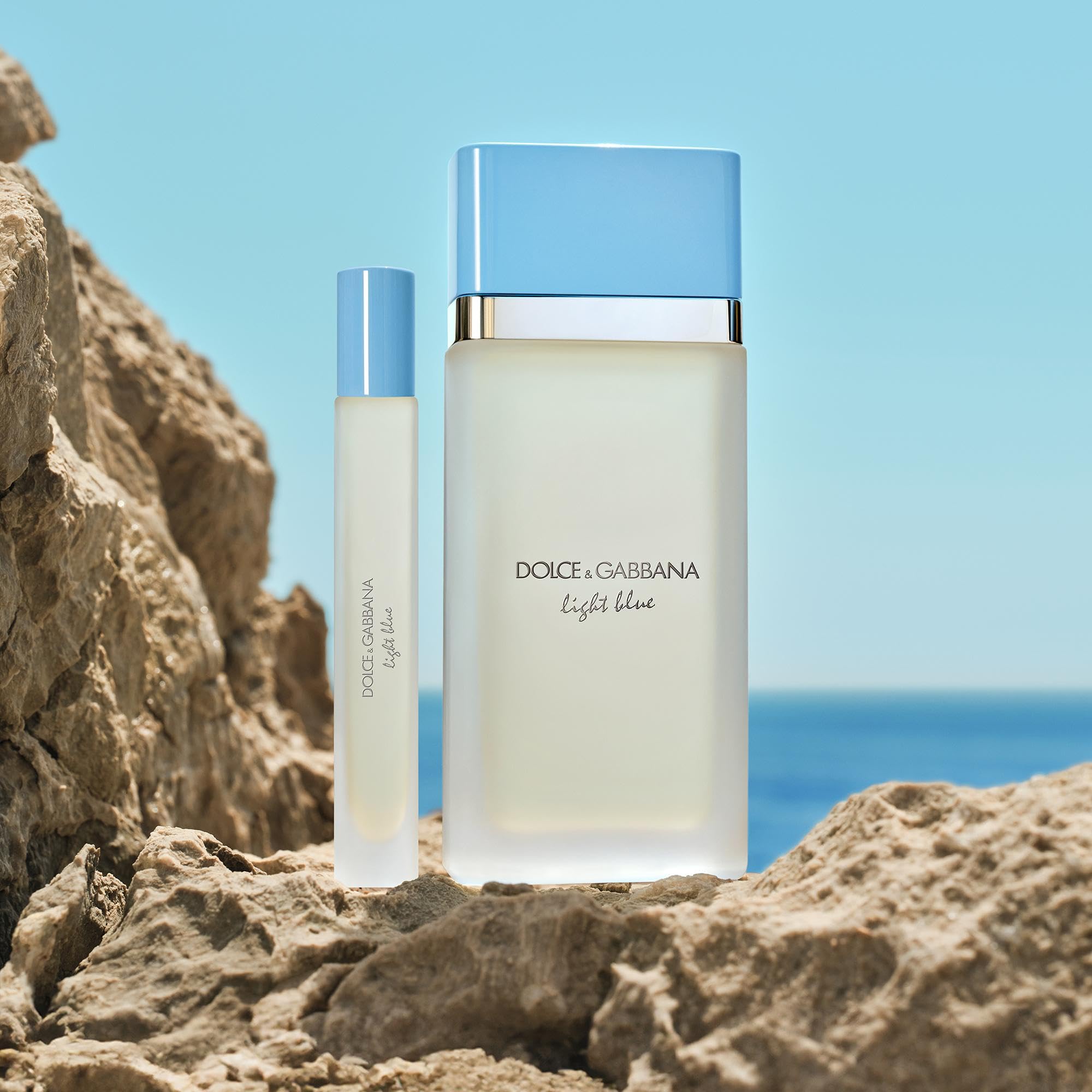 Dolce & Gabbana Light Blue cap and bottle together, ideal travel companion.