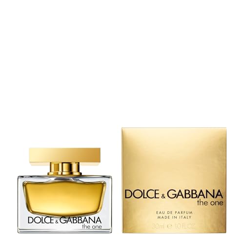 Close-up of floral amber notes suggesting warmth and sophistication