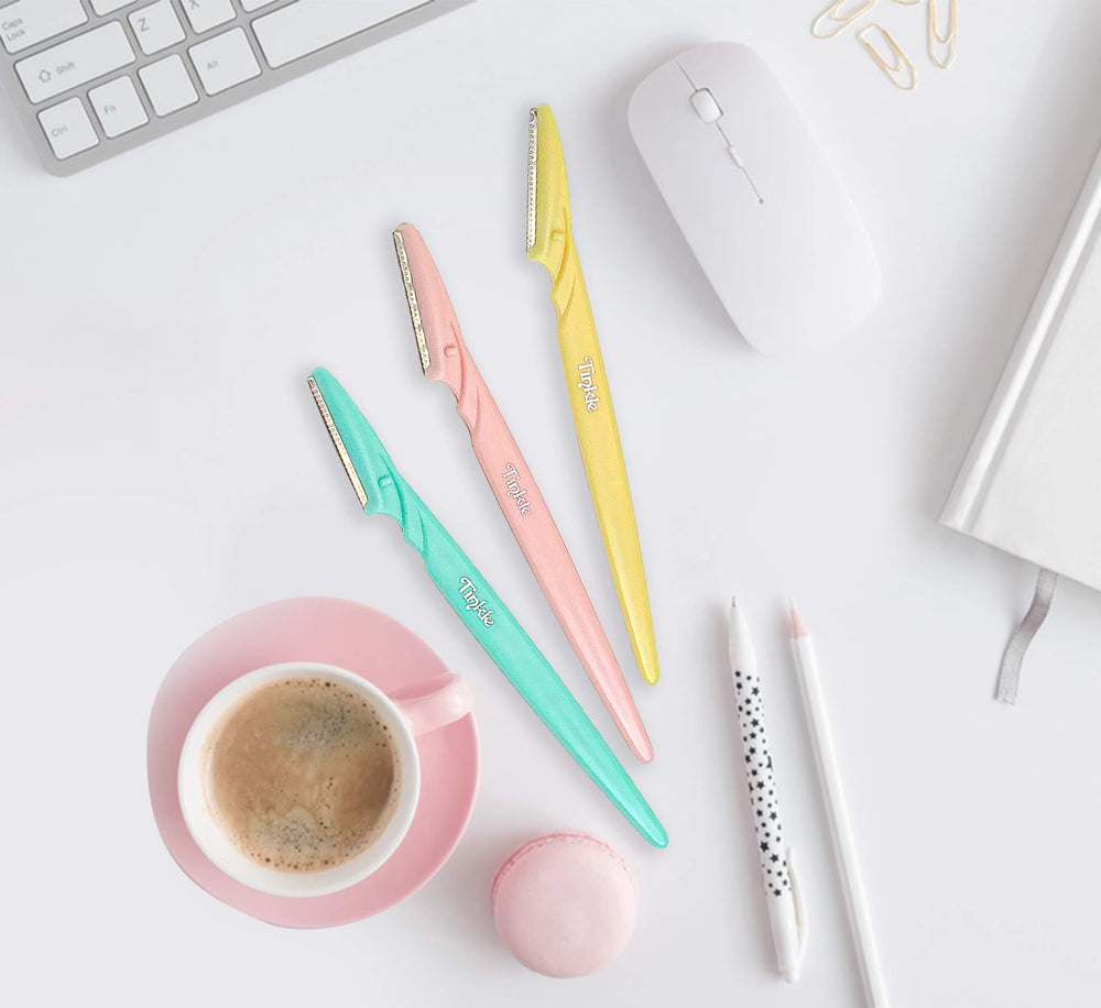 Eyebrow styling with DORCO Tinkle promotes a smooth makeup base