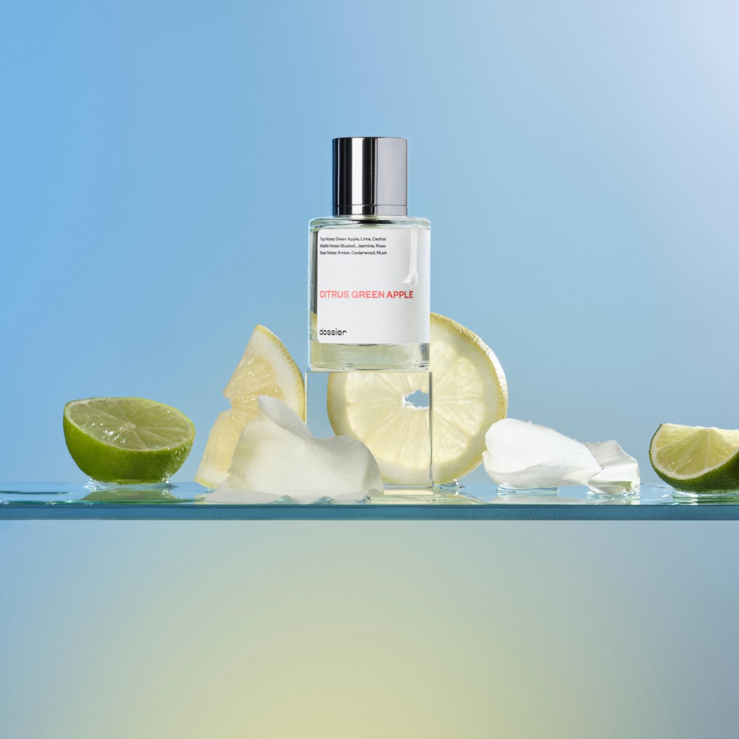 Dossier Citrus Green Apple bottle side view—balanced citrus with woody notes for versatile scent.