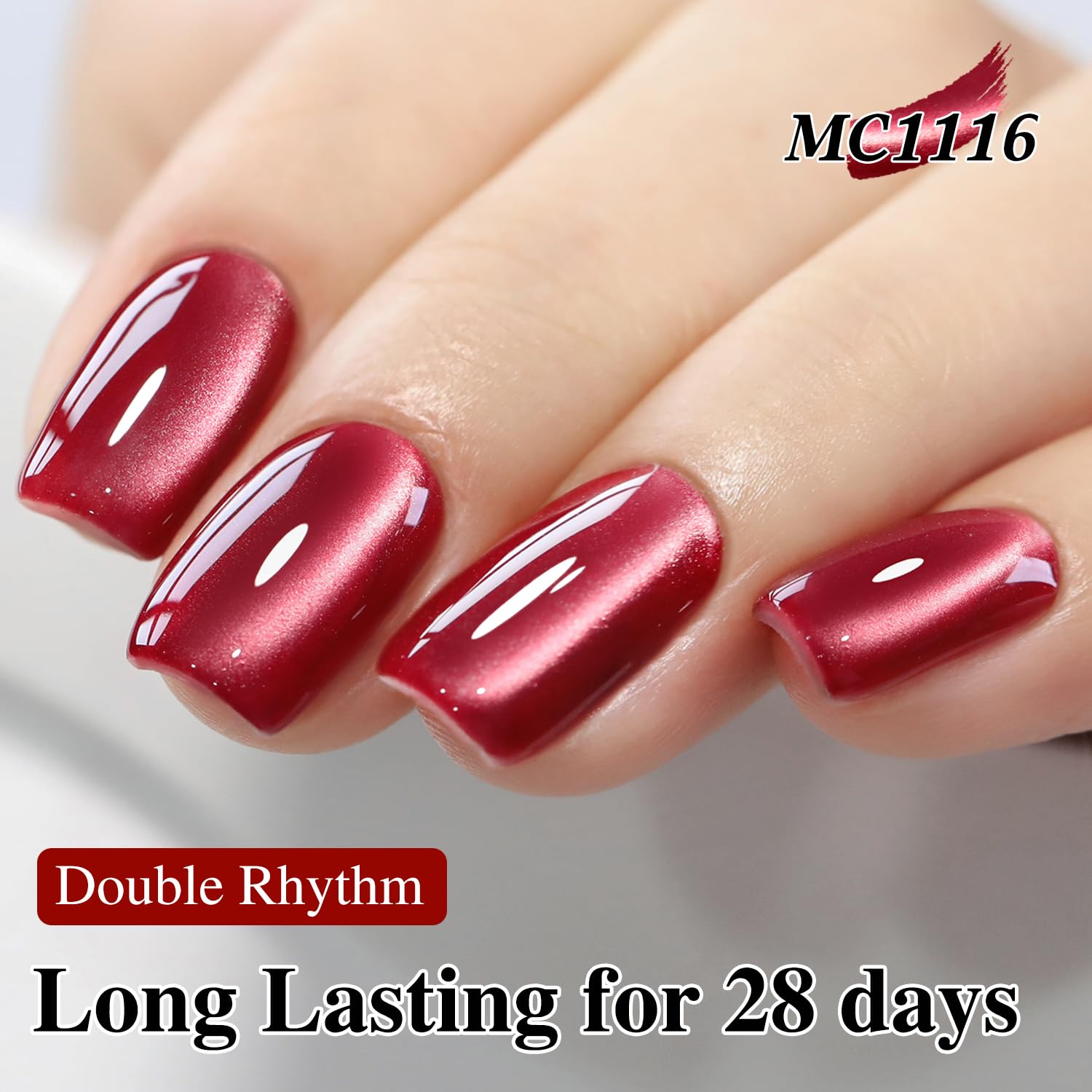 Double Rhythm curado en lámpara UV/LED facilita aplicación rápida y duradera.