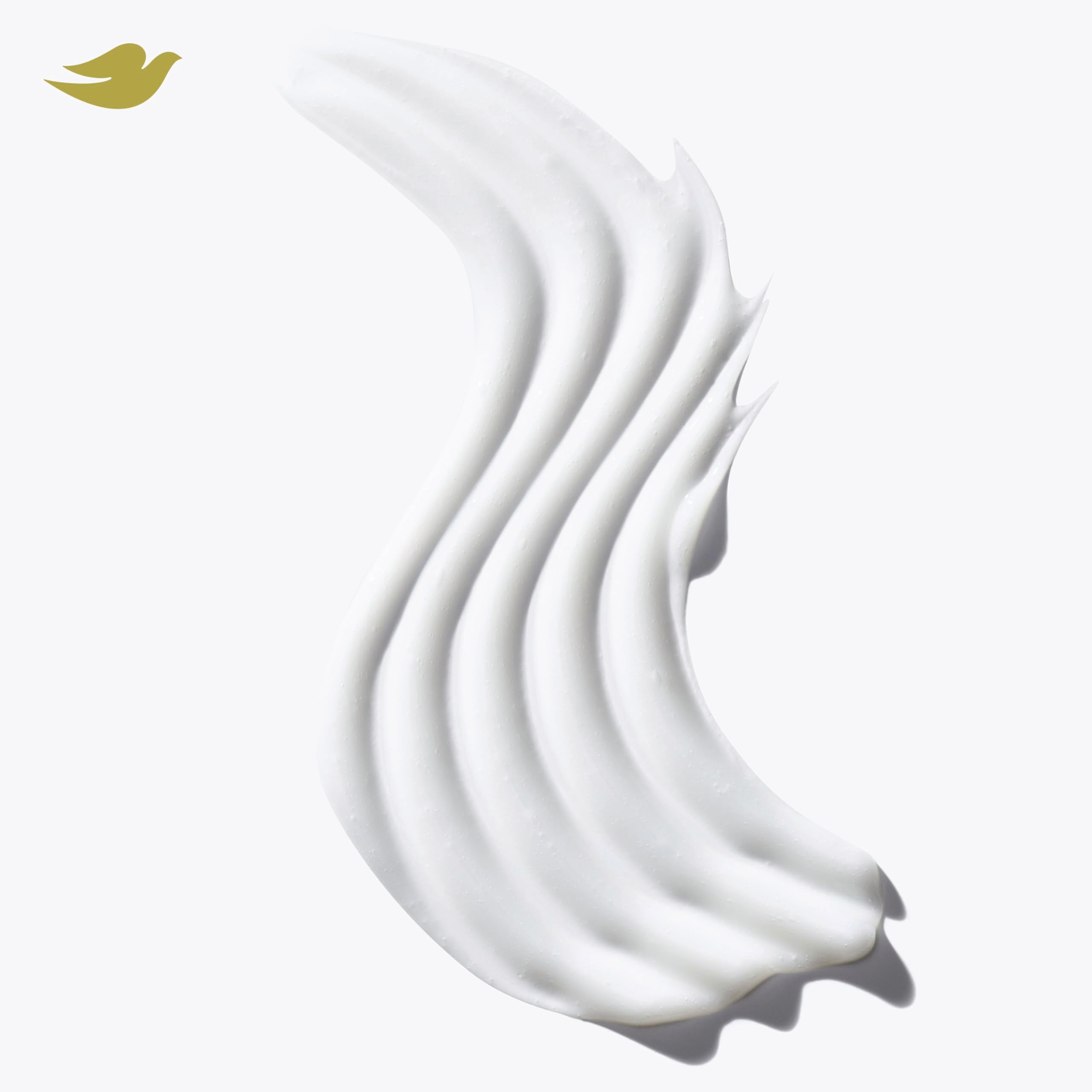 Rizos brillantes y definidos gracias a Dove Amino Curl Cream