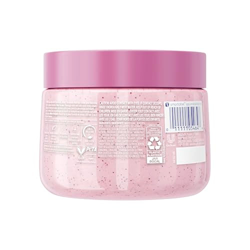 Dove aplicación de masaje en piel mojada para exfoliación delicada.