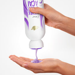 Dove aroma sensorial acai-arroz enjuaga y perfuma la ducha.
