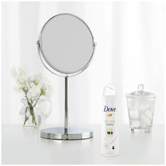 Dove Desodorante spray seco invisible textura fresca, sensación de comodidad tras la aplicación.