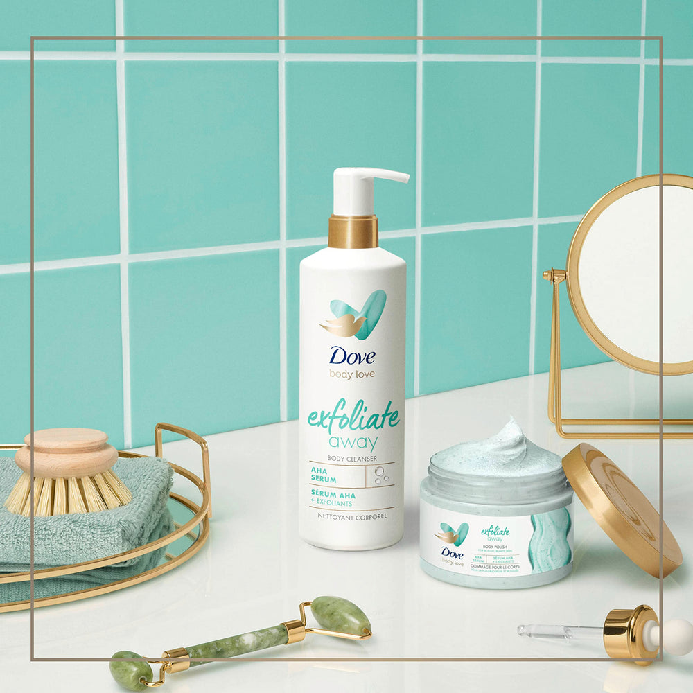 Dove Exfoliate Away ingredientes basados en plantas, limpieza suave y respetuosa.