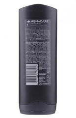 Dove Men Care, manos con espuma, limpieza hidratante para piel sensible.