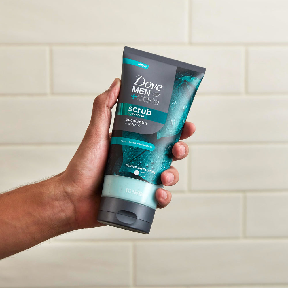 DOVE MEN + CARE Scrub Envase 9oz: tamaño práctico para uso diario