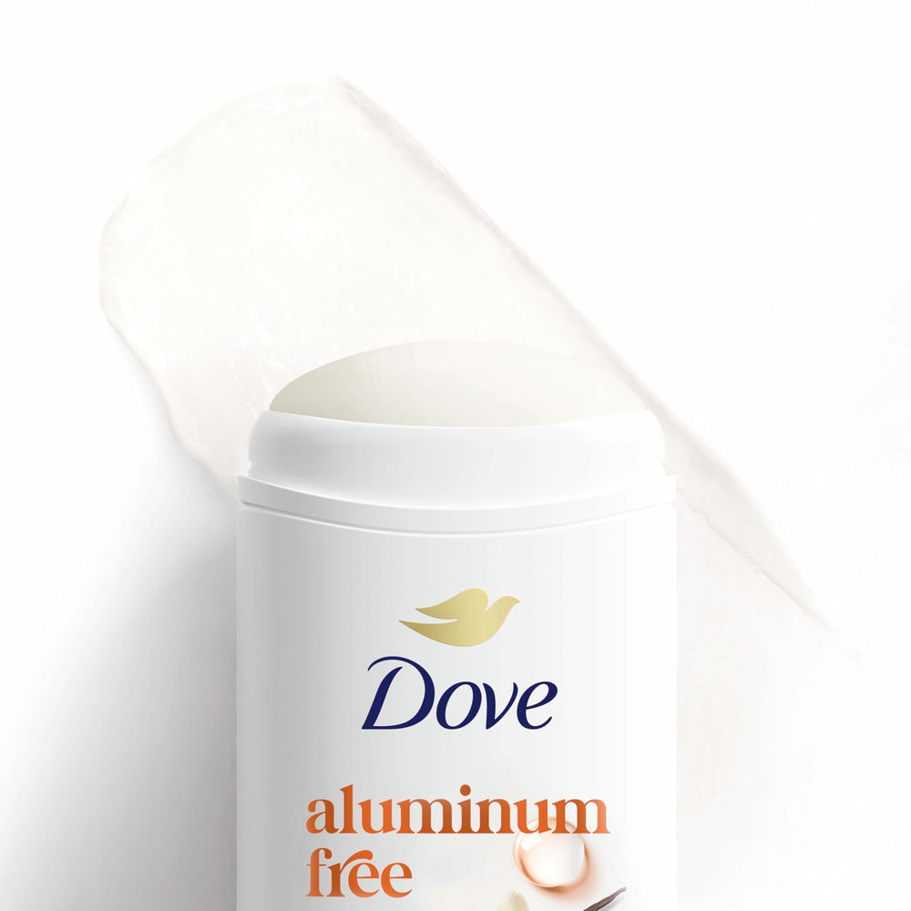 Dove Sparkling Vanilla no-dyes packaging example for daily use.