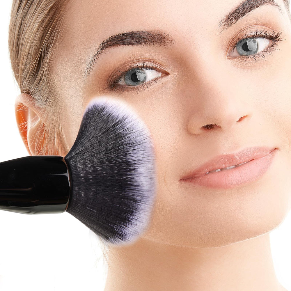 dpolla Large Powder Brush no-shed bristles for mess-free makeup.