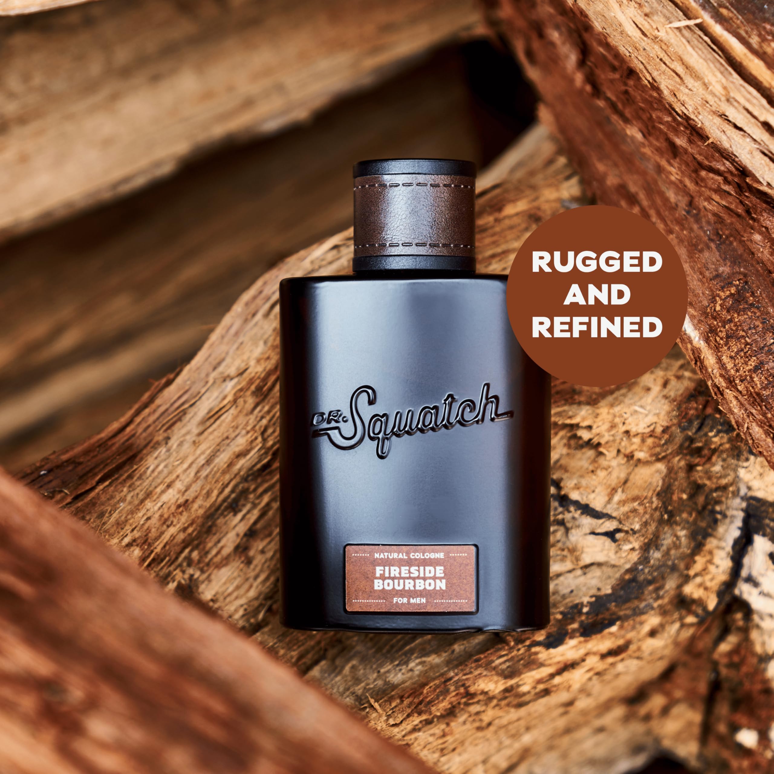 Label close-up highlighting natural ingredients and warm aroma.